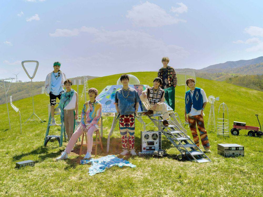 Tampil Fresh, Ini 13 Harga Outfit NCT Dream di Teaser Hello Future