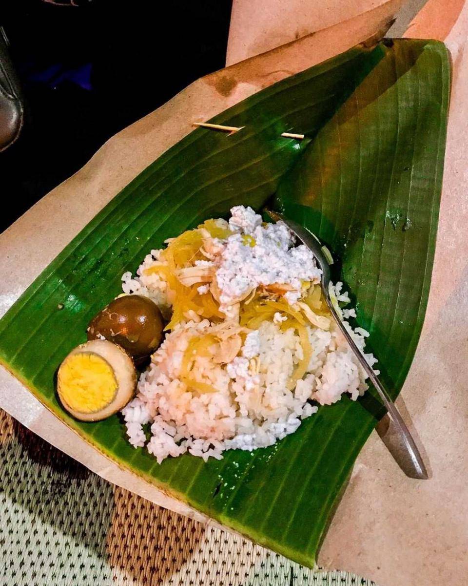 nasi liwet bu kirmadi (instagram.com/gemarkulineran)