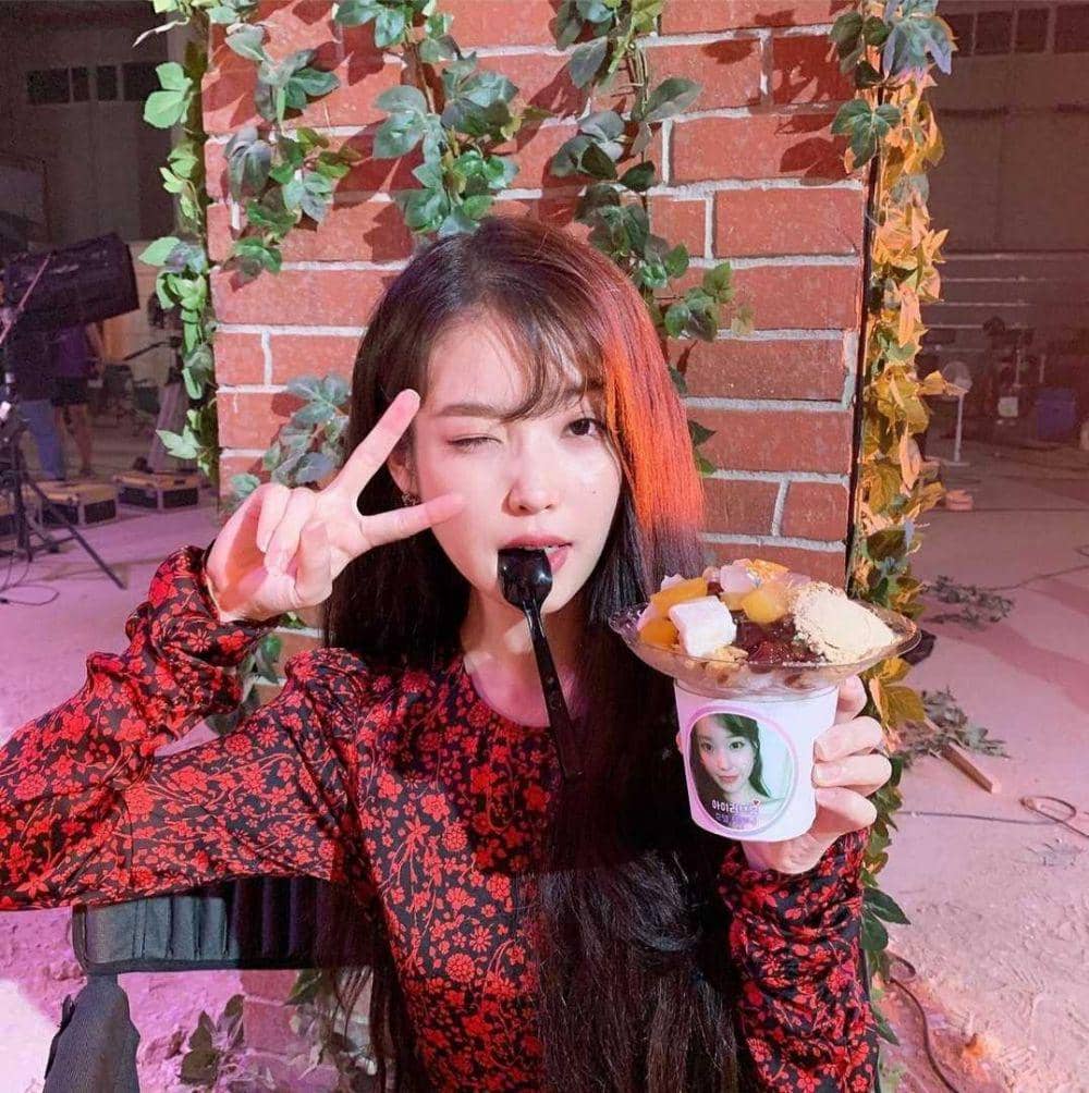 IU (instagram.com/dlwlrma)