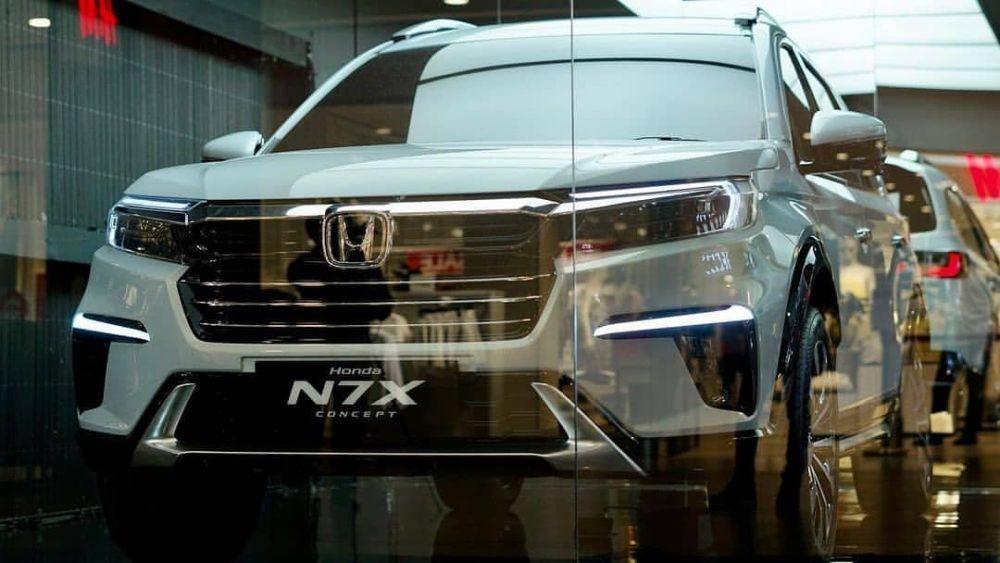 10 Potret Penampakan Detail Mobil Konsep Honda N7X, Gabungan SUV MPV