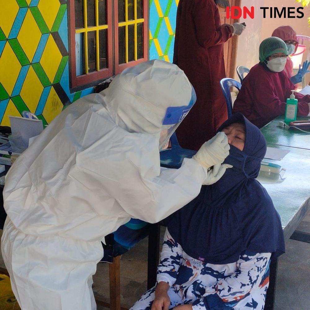 Rapid Antigen Massal Kontak Erat Klaster Minimarket, 10 Orang Positif
