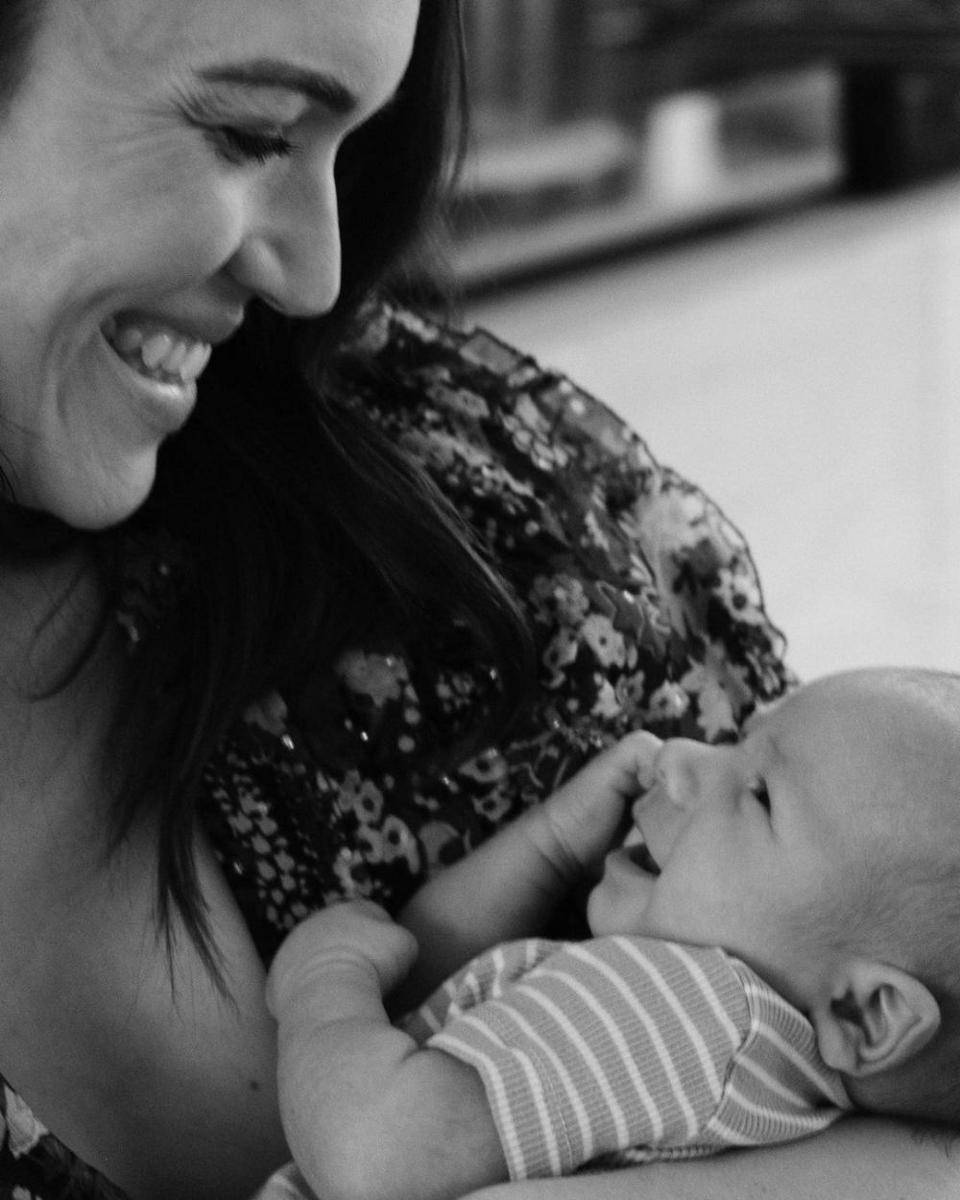 Mandy Moore, August Harrison Goldsmith (instagram.com/mandymooremm)