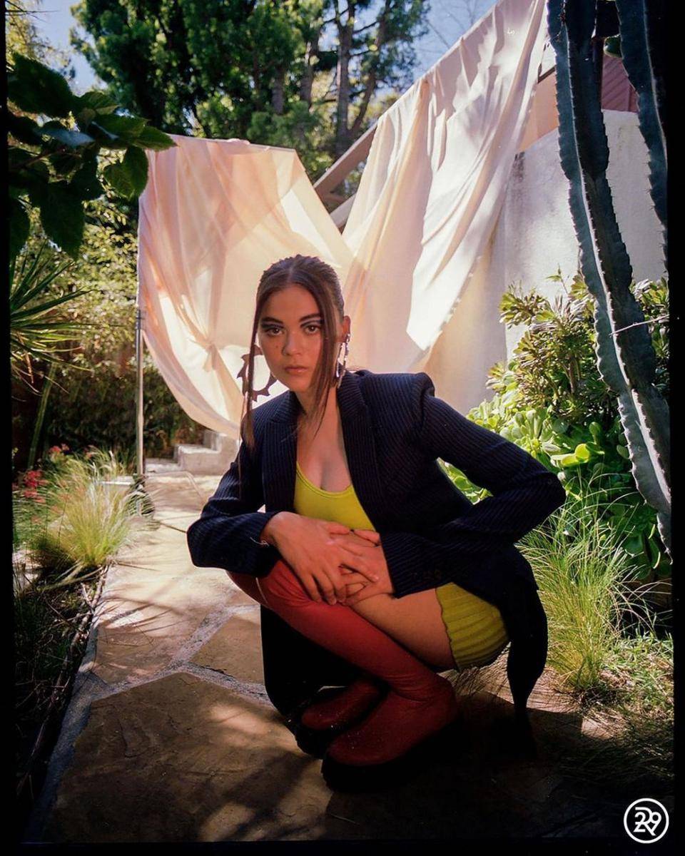 Potret Lukita Maxwell artis Hollywood keturunan Indonesia (instagram.com/lukitamaxwell)