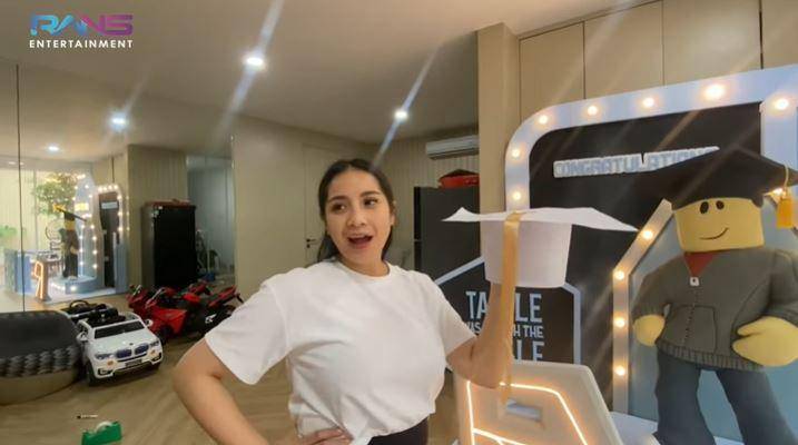 Rafathar lulus TK (Youtube.com/Rans Entertainment)