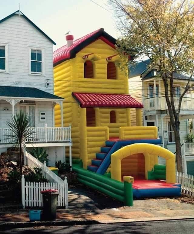 momen di tempat umum kocak (instagram.com/wkwkland_real)