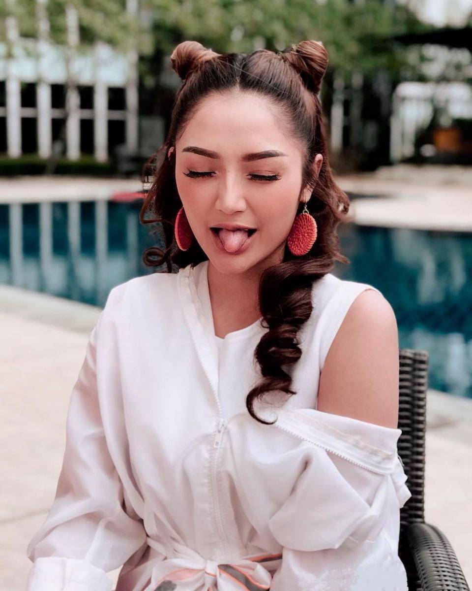 Siti Badriah (instagram.com/sitibadriahh)
