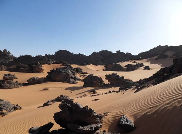 Suasana di sekitar salah satu wilayah yang berada di Libya. (Pixabay.com/wbwolfgang)