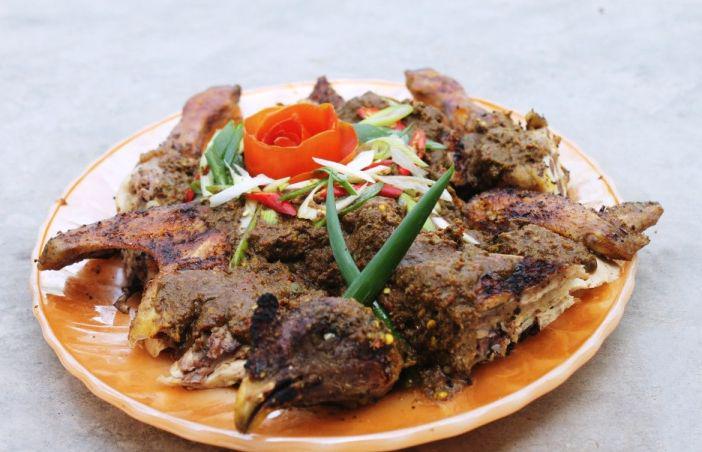 Resep Ayam Goreng Bumbu Andaliman Khas Batak yang Pedasnya Menggigit
