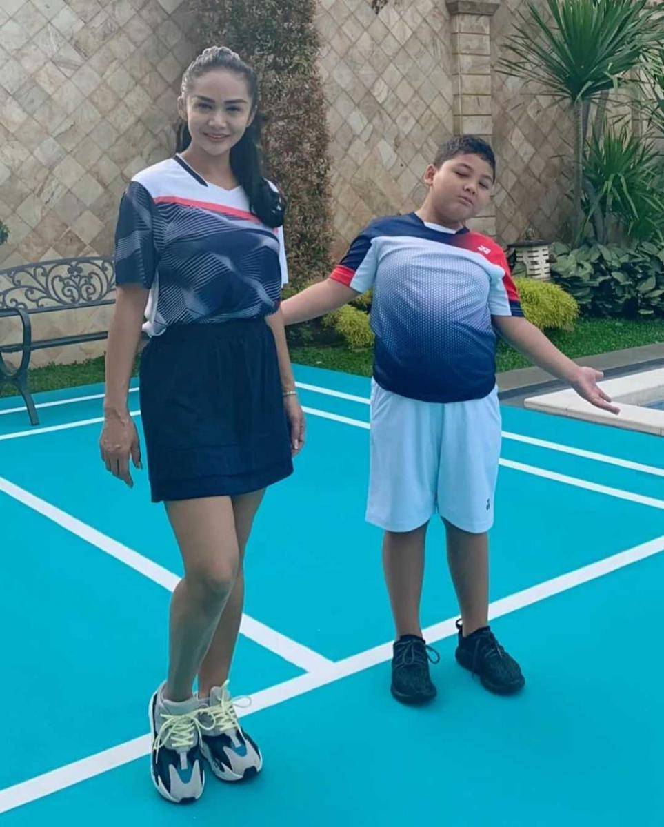 Krisdayanti dan anak (instagram.com/krisdayantilemos)