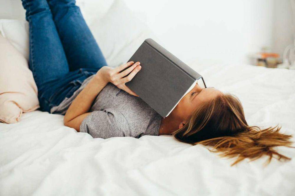 Ilustrasi orang tertidur (pexels.com/Daria Shevtsova)