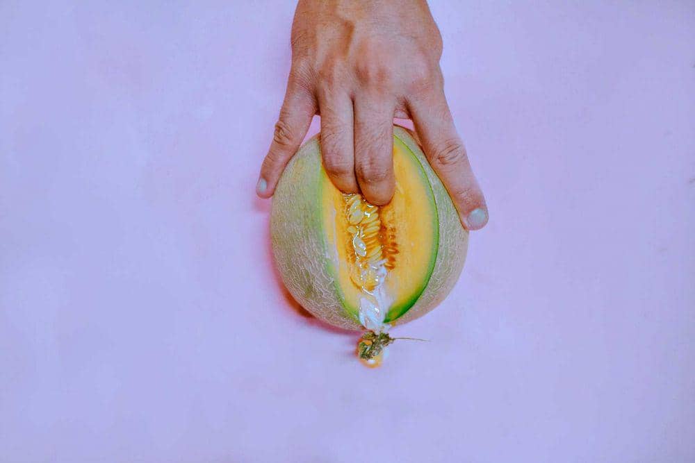 ilustrasi berhubungan seksual (Pexels/Dainis Graveris)
