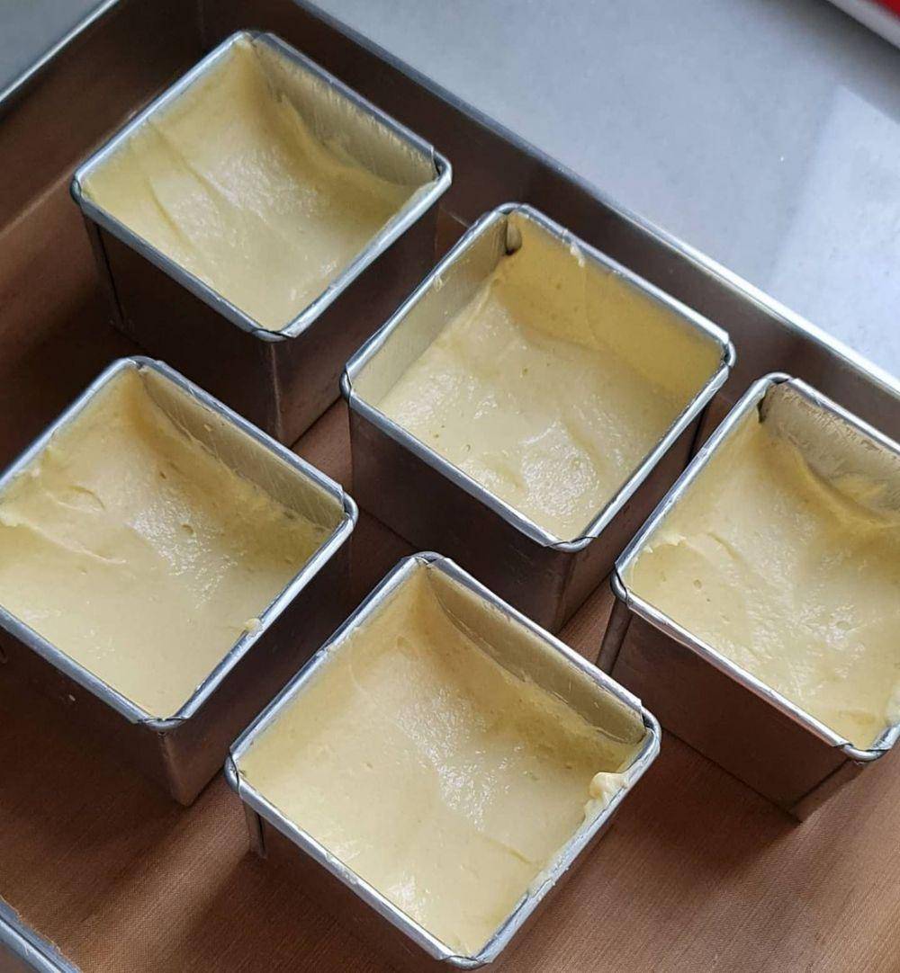 adonan lemon pound cake (instagram.com/rondut)