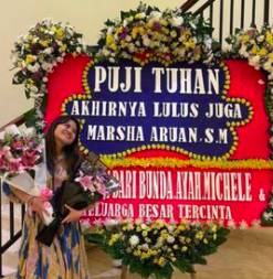 Momen kelulusan Marsha Aruan (instagram.com/aruanmarsha)