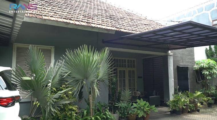 rumah masa kecil Raffi Ahmad (Youtube.com/Rans Entertainment)