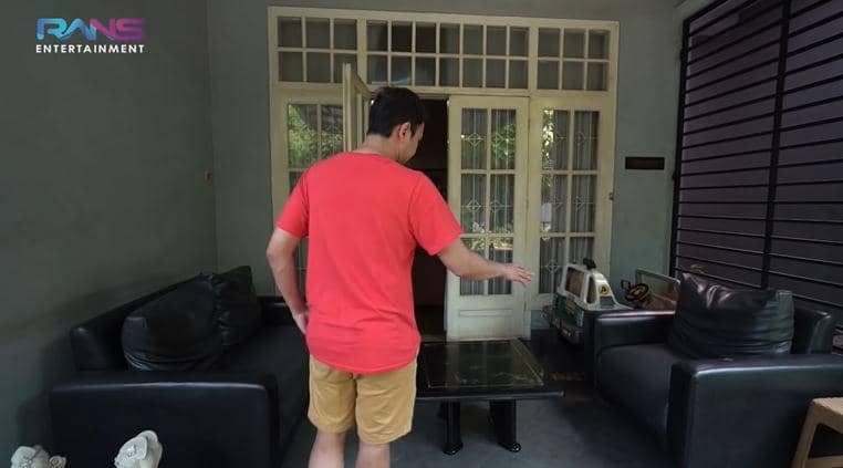 rumah masa kecil Raffi Ahmad (Youtube.com/Rans Entertainment)