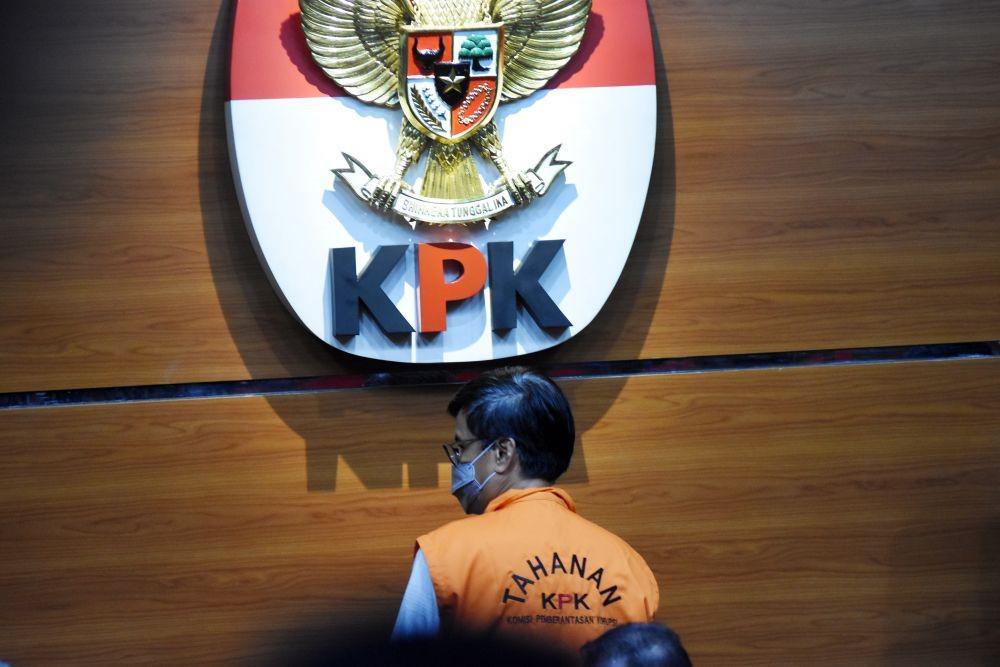 Terseret Korupsi Tanah Munjul, Yoory Minta Maaf ke Anies Sambil Nangis