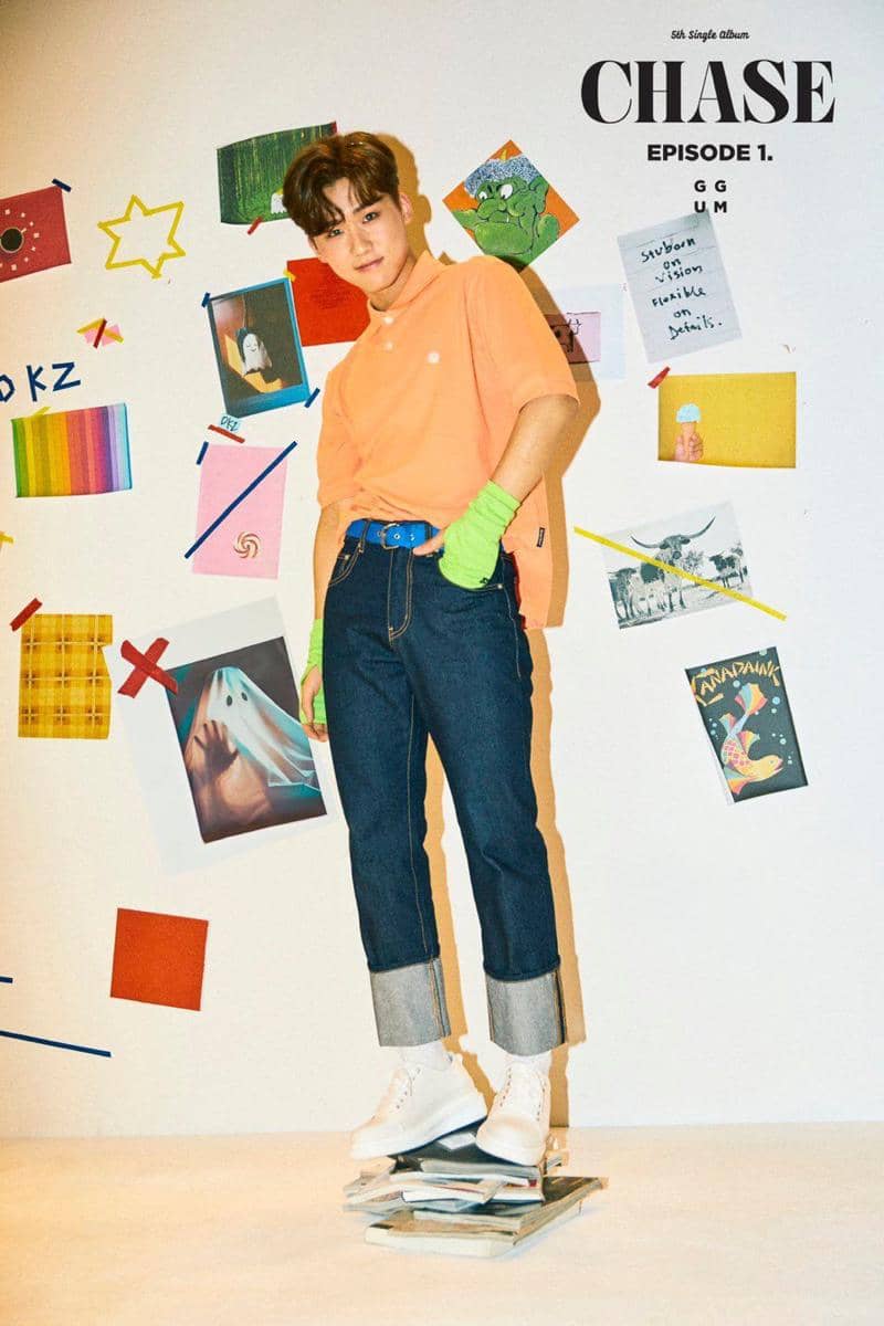 Jonghyeong DONGKIZ di teaser versi IMMATURE single album CHASE EPISODE 1. GGUM. (twitter.com/dongkiz_dy)