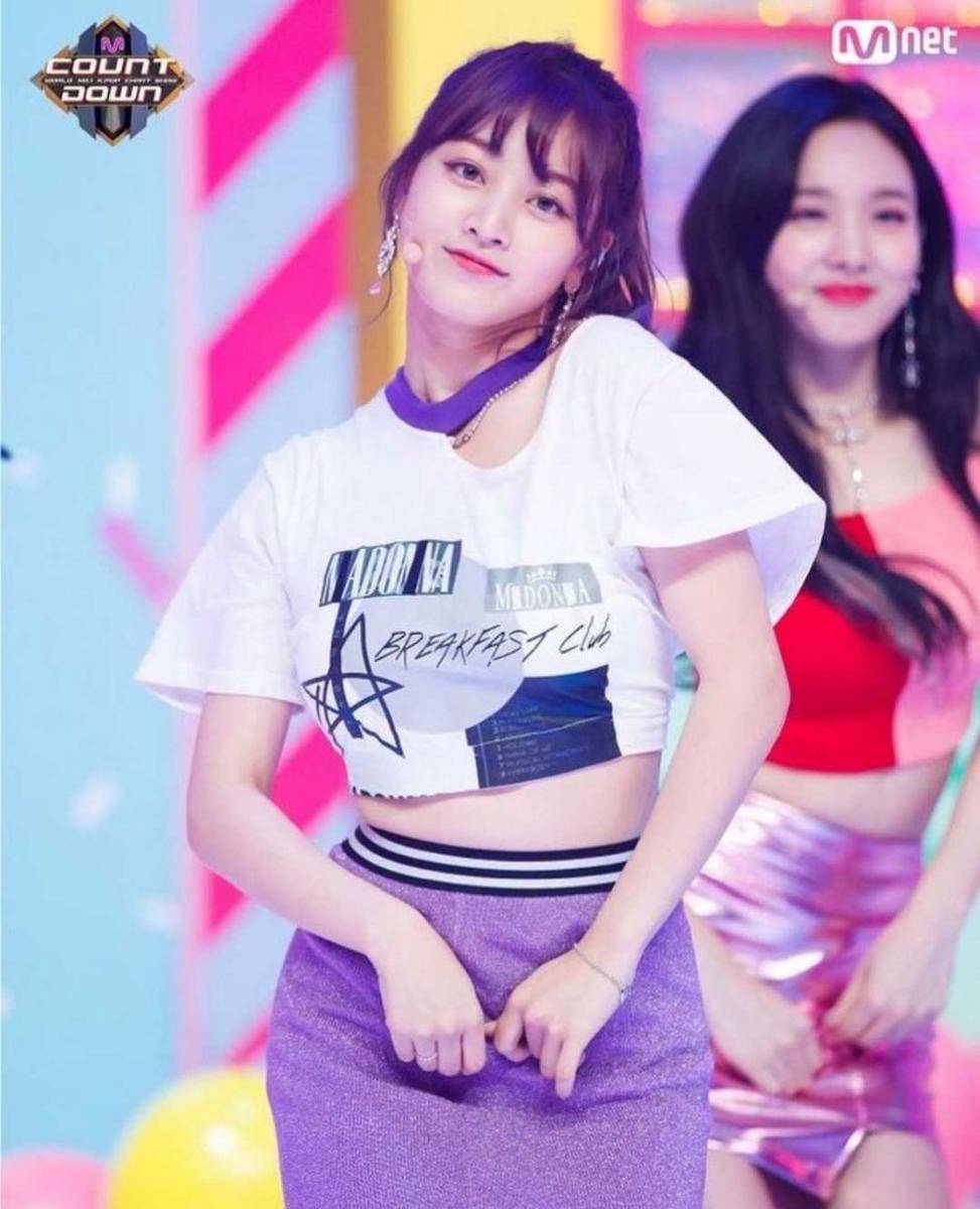 Jihyo TWICE (instagram.com/jihyokr)