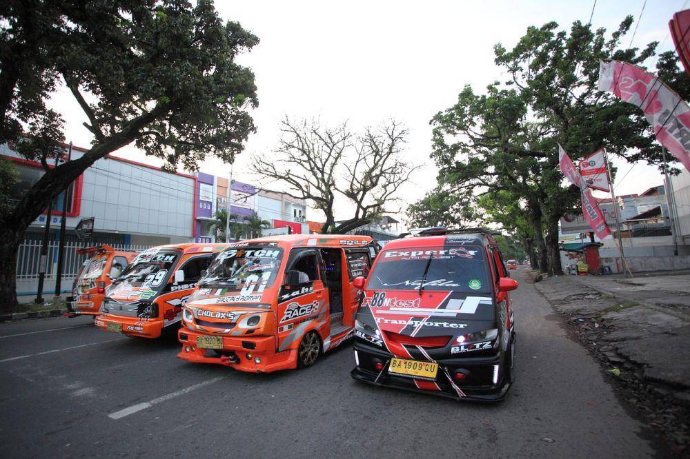 Angkutan Kota Padang (pixabay.com/faizal_rachman)