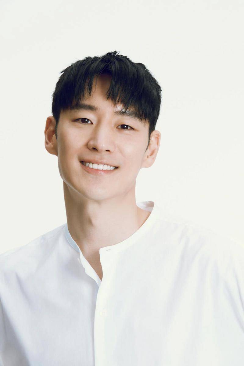 Lee Je Hoon (companyon.co.kr)