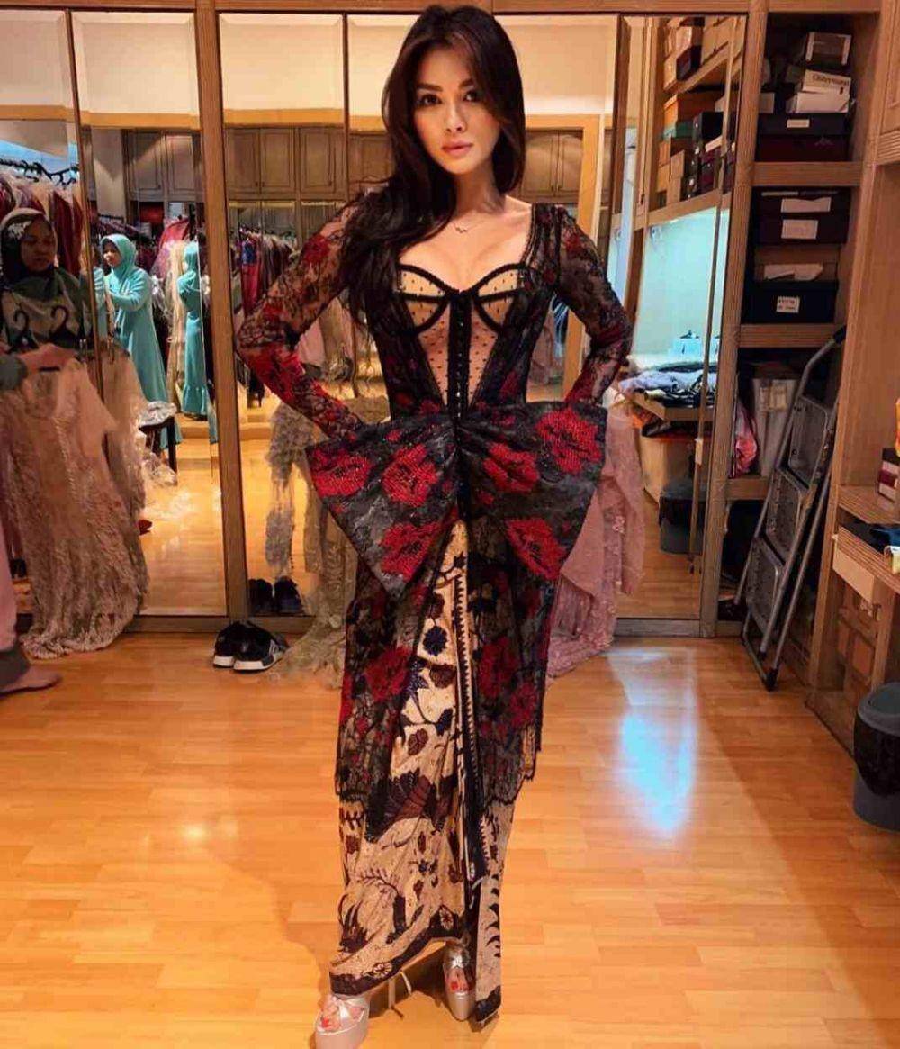 Adinda Bakrie (instagram.com/adindabakrie)