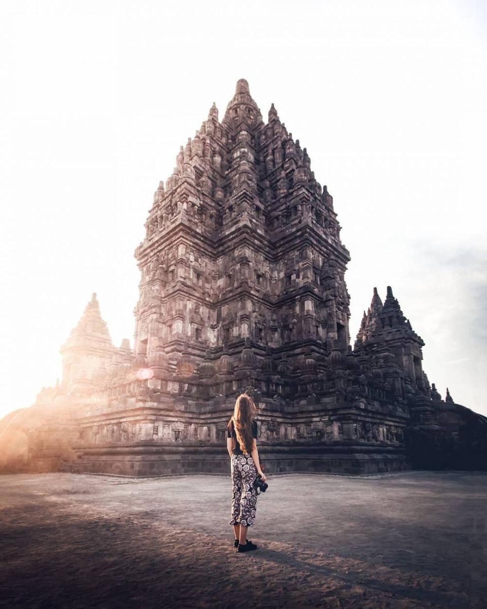 Candi Prambanan, Yogyakarta (instagram.com/aswanpalabiran)