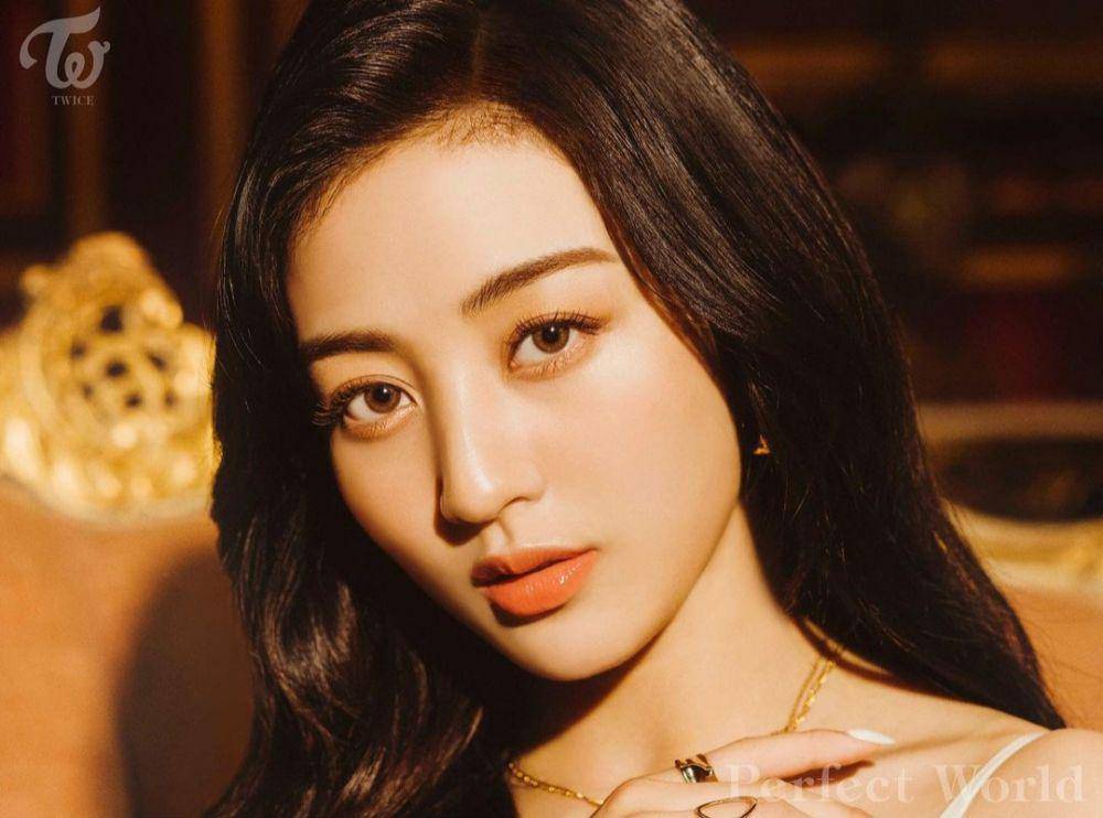 Jihyo TWICE (twitter.com/JYPETWICE_JAPAN)