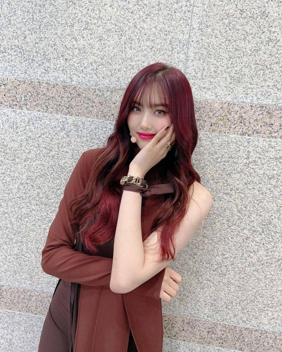 Aisha EVERGLOW (instagram.com/official_everglow)