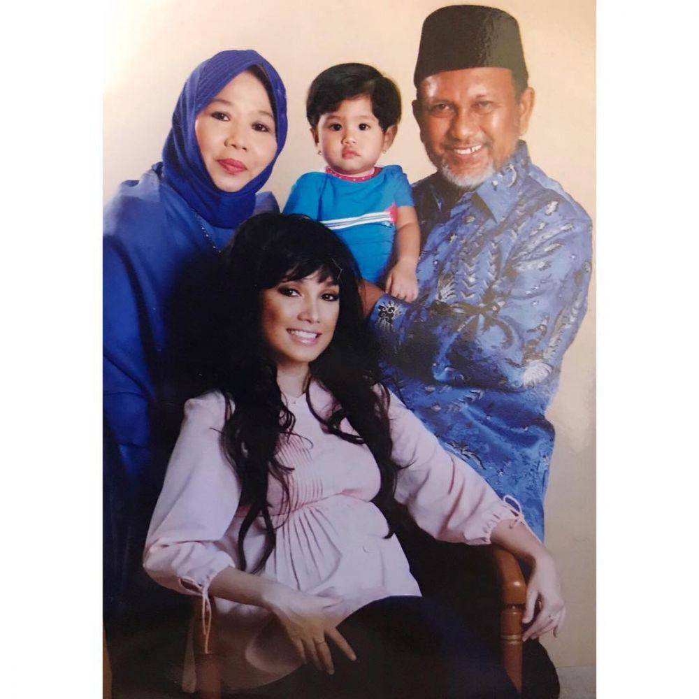 kehamilan pertama Ussy Sulistiawaty (instagram.com/ussypratama)