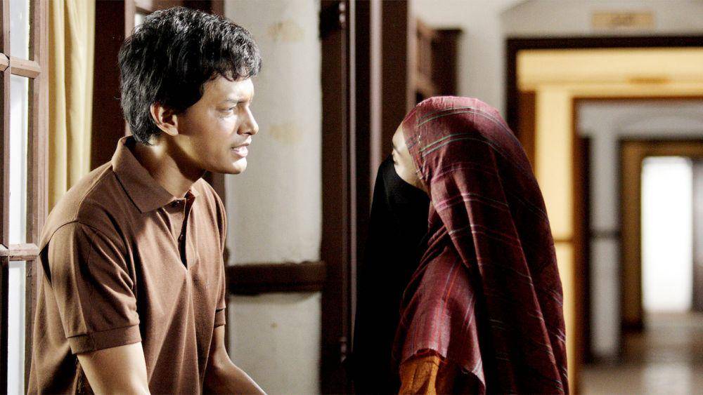 cuplikan film Ayat-Ayat Cinta (netflix.com)