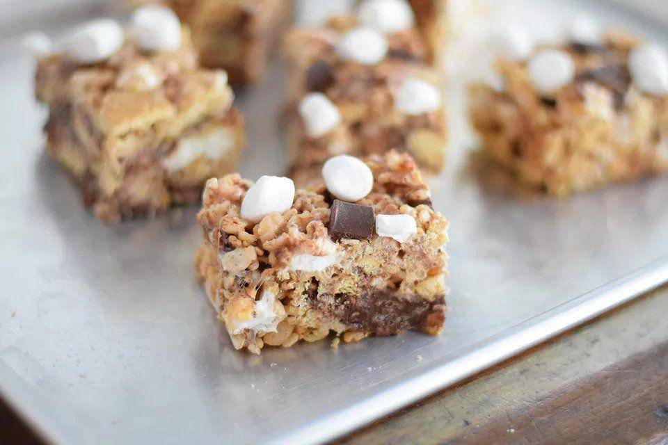 rice krispies s'mores (thespruceeats.com/Leah Maroney)