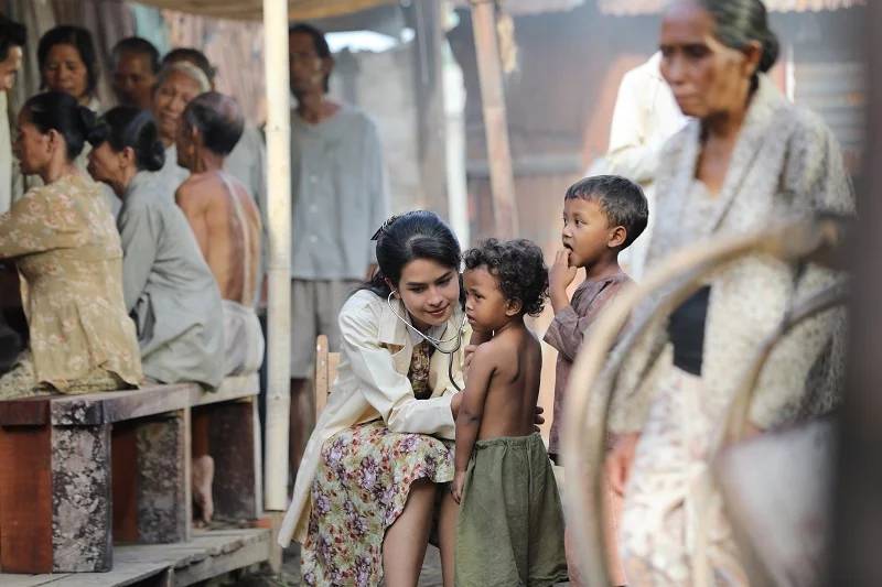 cuplikan film Habibie dan Ainun 3 (imdb.com)