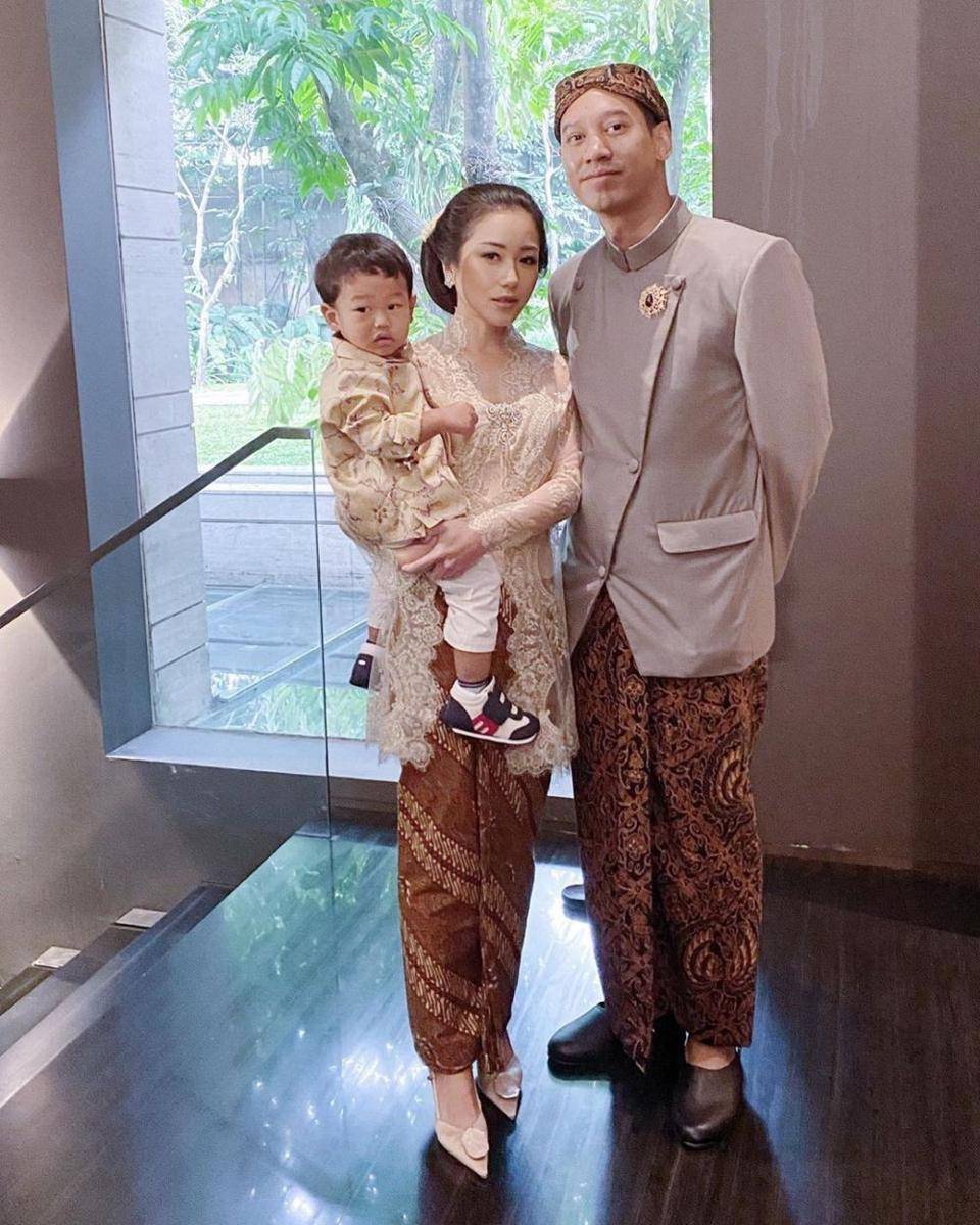 Ling Ling Bakrie (instagram.com/linguling)