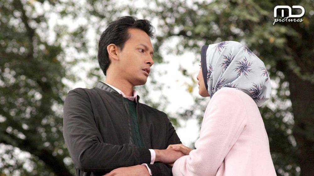 cuplikan film Surga yang Tak Dirindukan 2 (imdb.com)
