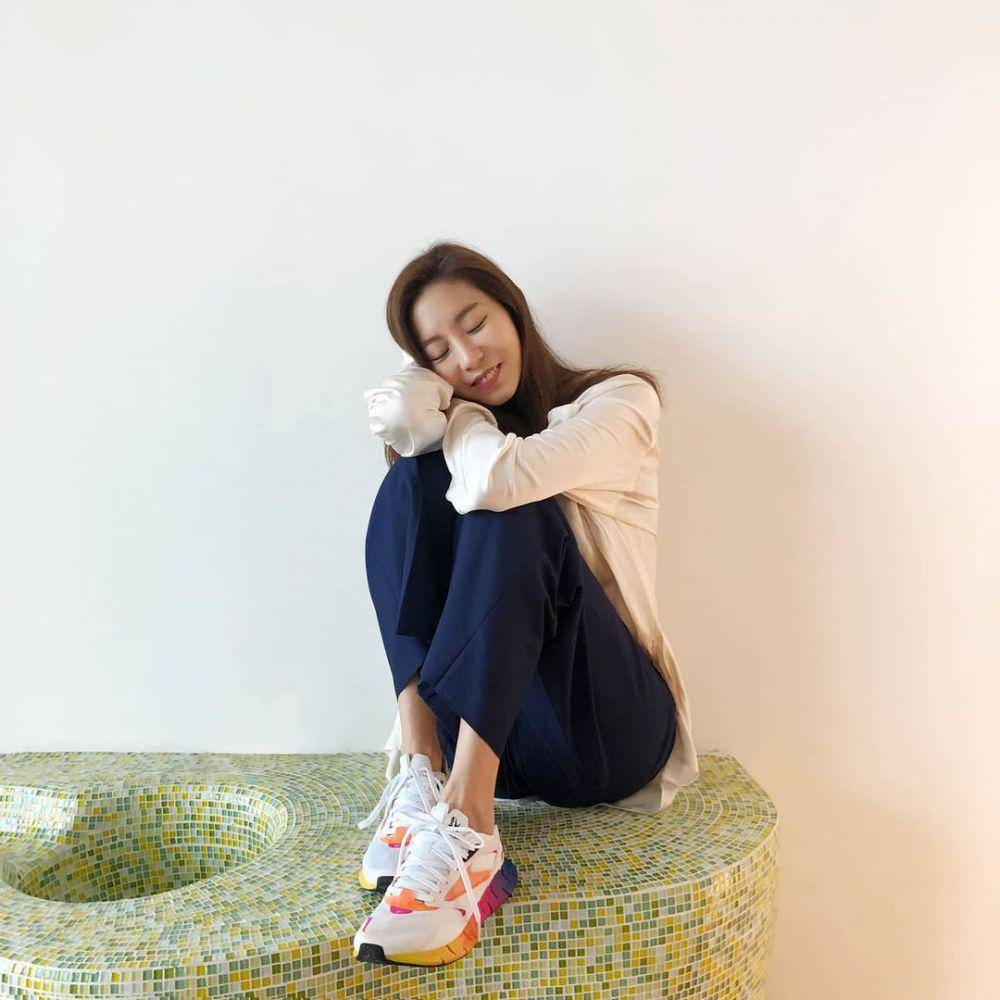 Uee (instagram.com/kim_uieing49)