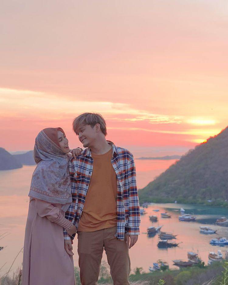 Anisa rahma dan suami (instagram.com/anisarahma_12)