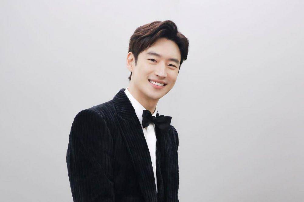 Lee Je Hoon (instagram.com/leejehoon_official)