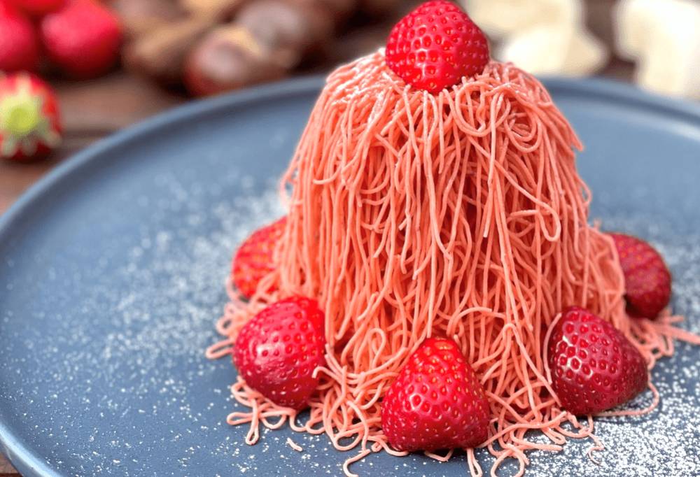 Ilustrasi strawberry mont blanc (moshimoshi-nippon.jp)