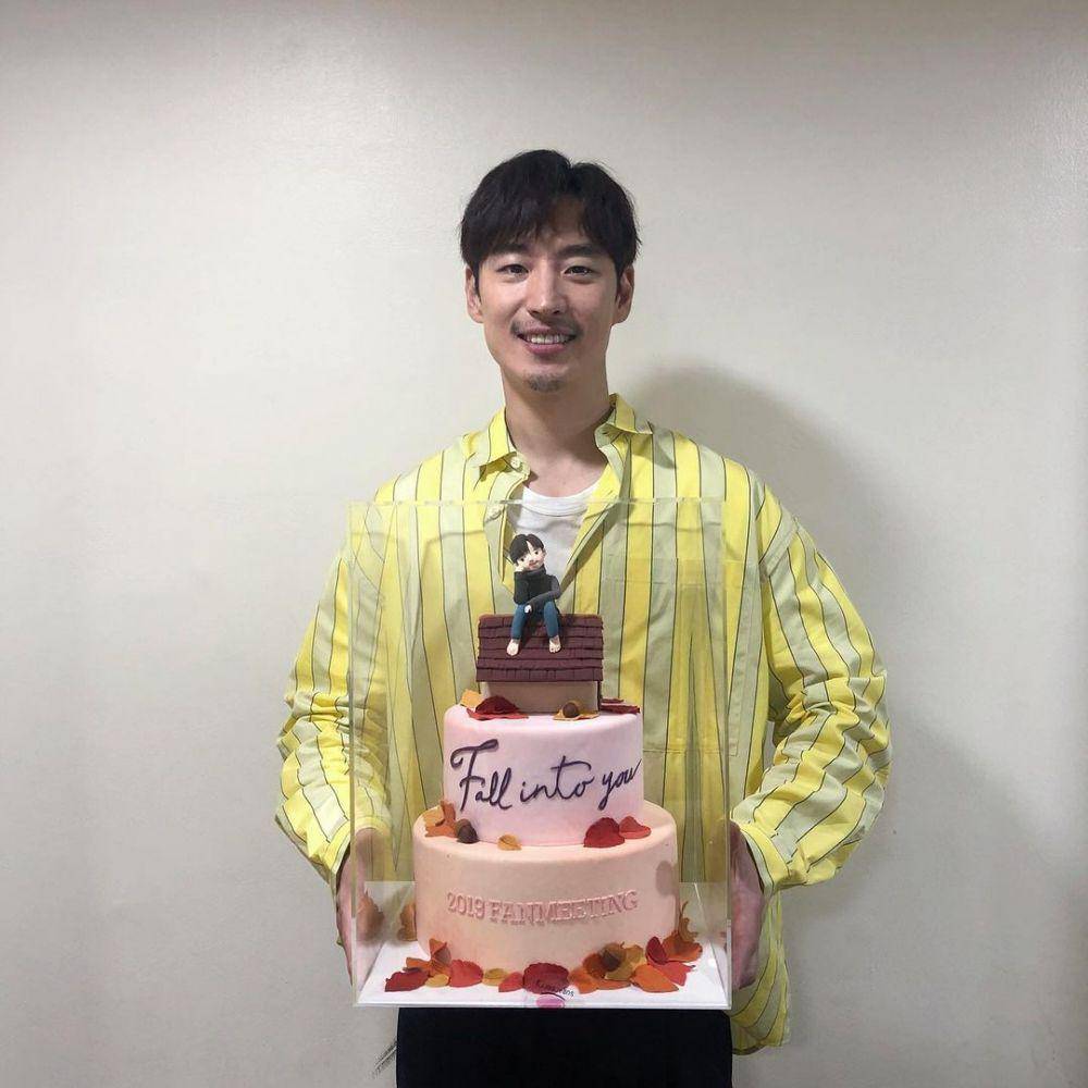 Lee Je Hoon (instagram.com/leejehoon_official)