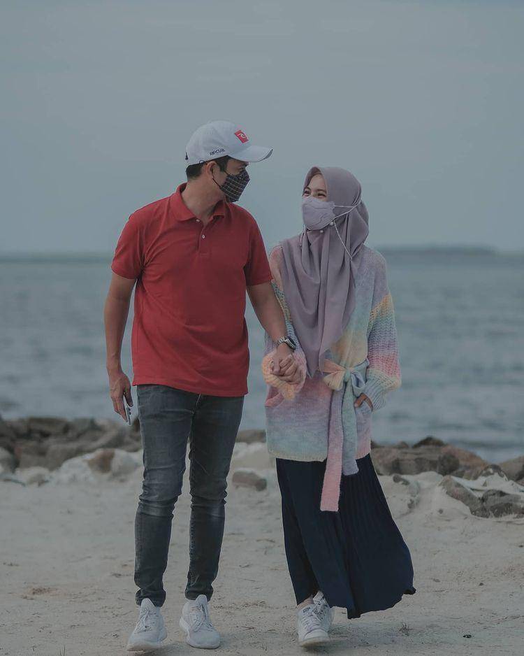 Pasangan Dude dan Icha (instagram.com/ichasoebandono)