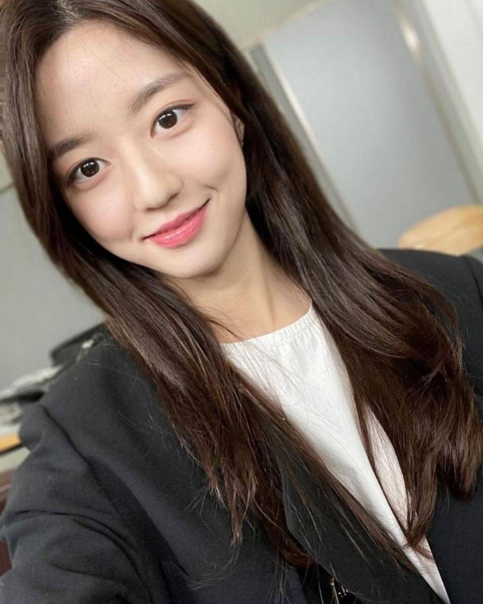 Kim Hyun Soo (instagram.com/hyeon0_0soo)
