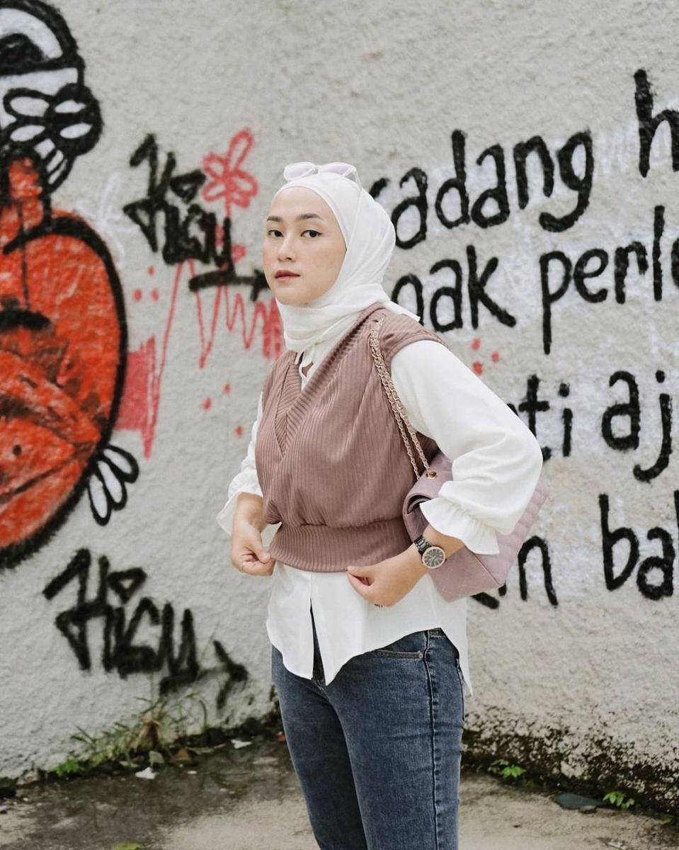Kenasti Putri (instagram.com/putriknst)