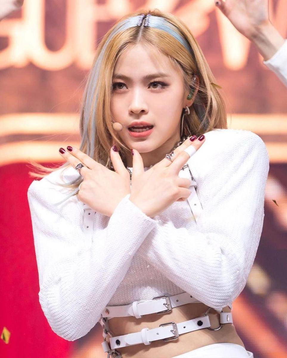 Ryujin ITZY (instagram.com/itzy__ryujin)