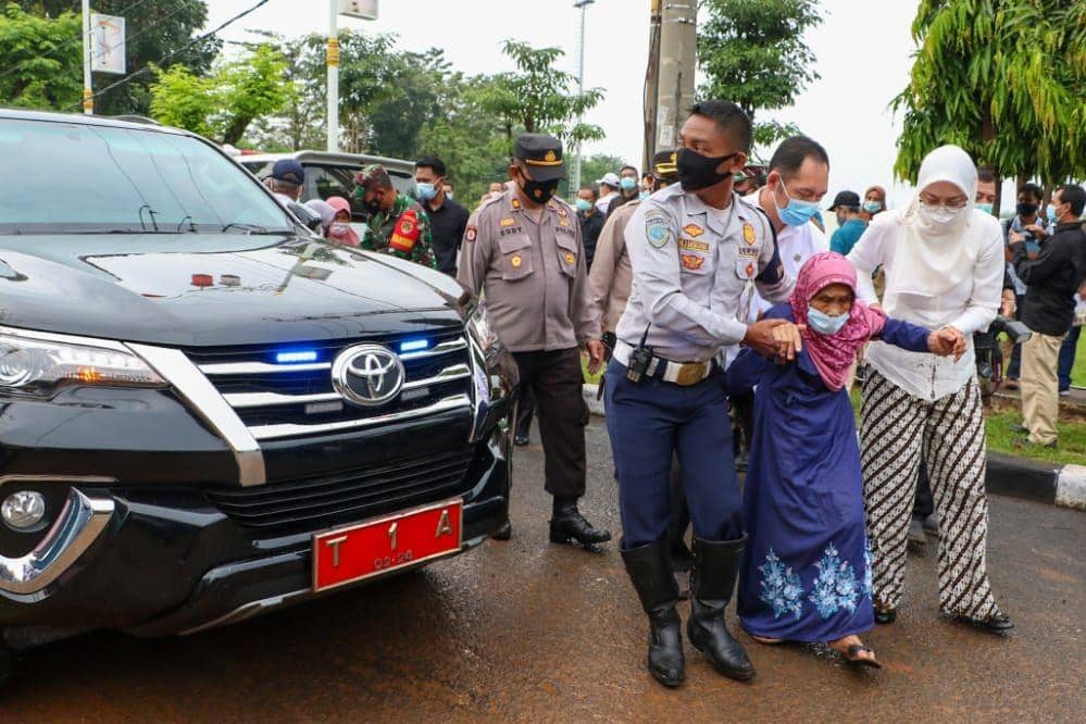 Percepat Vaksinasi, Pemkab Purwakarta Kerahkan Ratusan Mobil Dinas