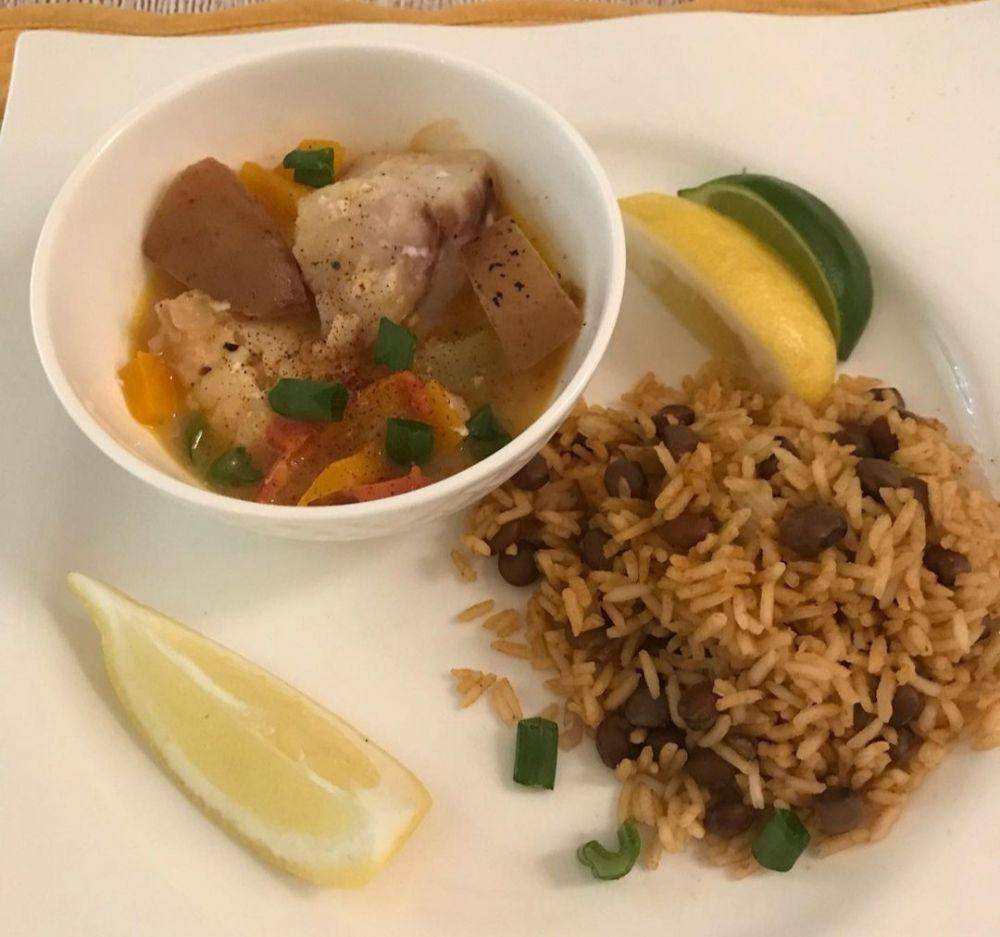 ikan rebus Bahama (Instagram.com/glo.foodnbooks)