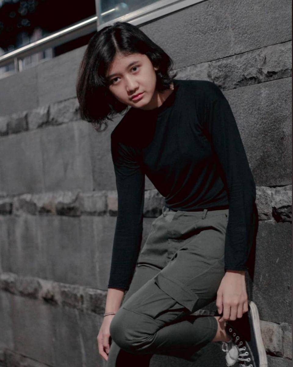 Sosok Amel yang disebut mirip dengan Nike Ardilla. (instagram.com/melamilia)
