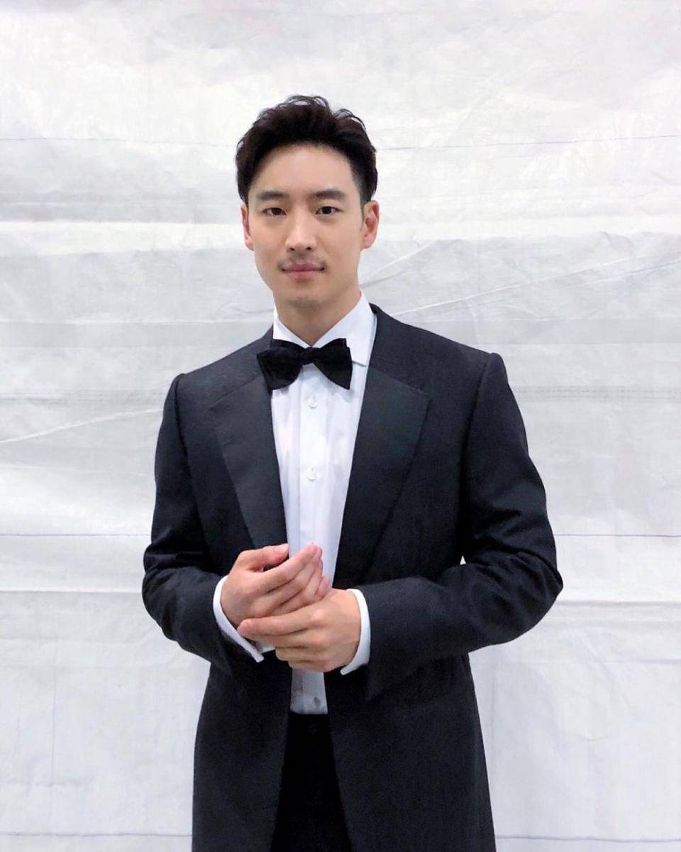 Lee Je Hoon (instagram.com/leejehoon_official)