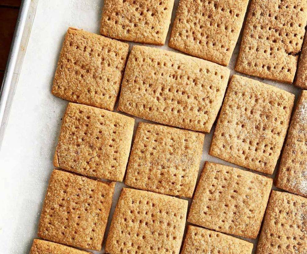 graham cracker (Instagram.com/sweetnesschocolates)