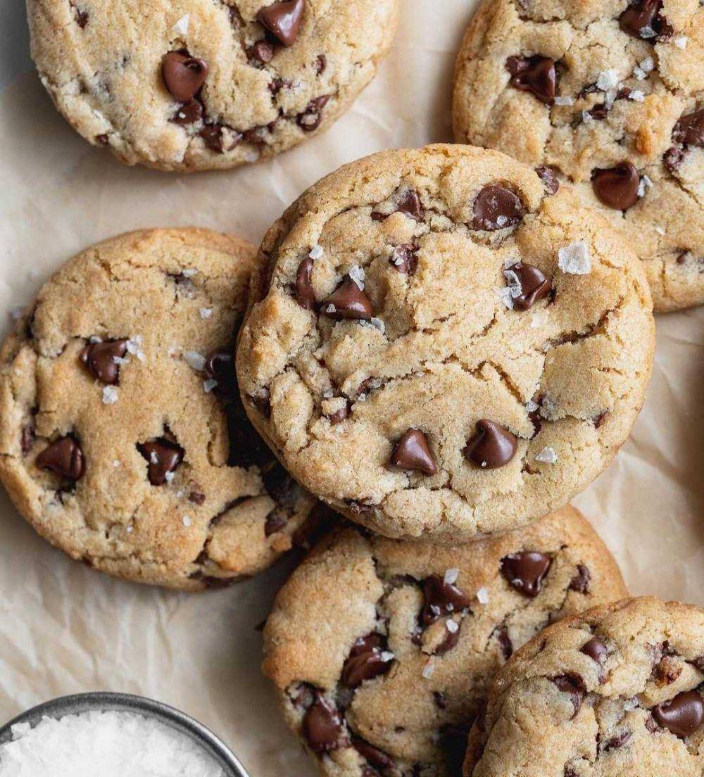 chocolate chip cookie (Instagram.com/stephaniesweettreats)