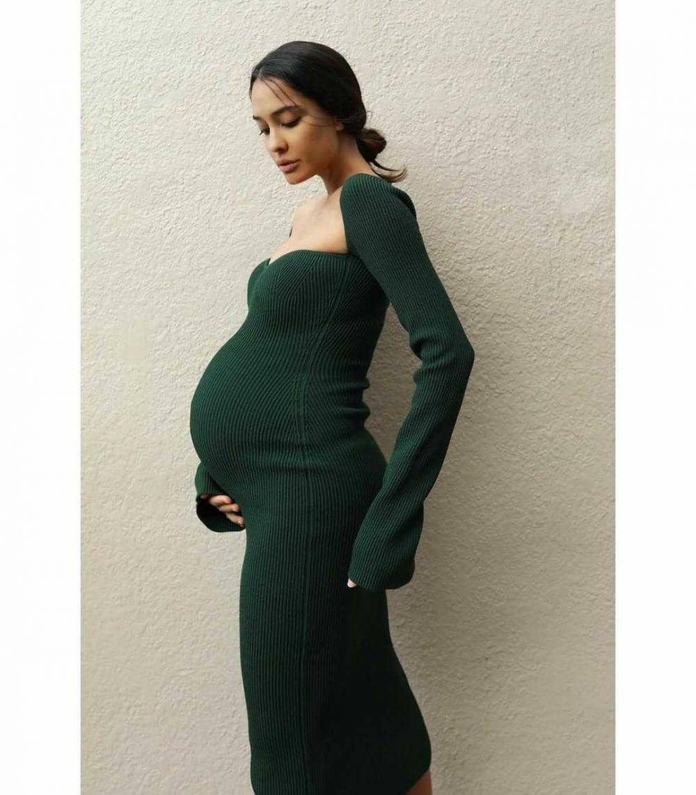 Lisa Haydon (instagram.com/lisahaydon)